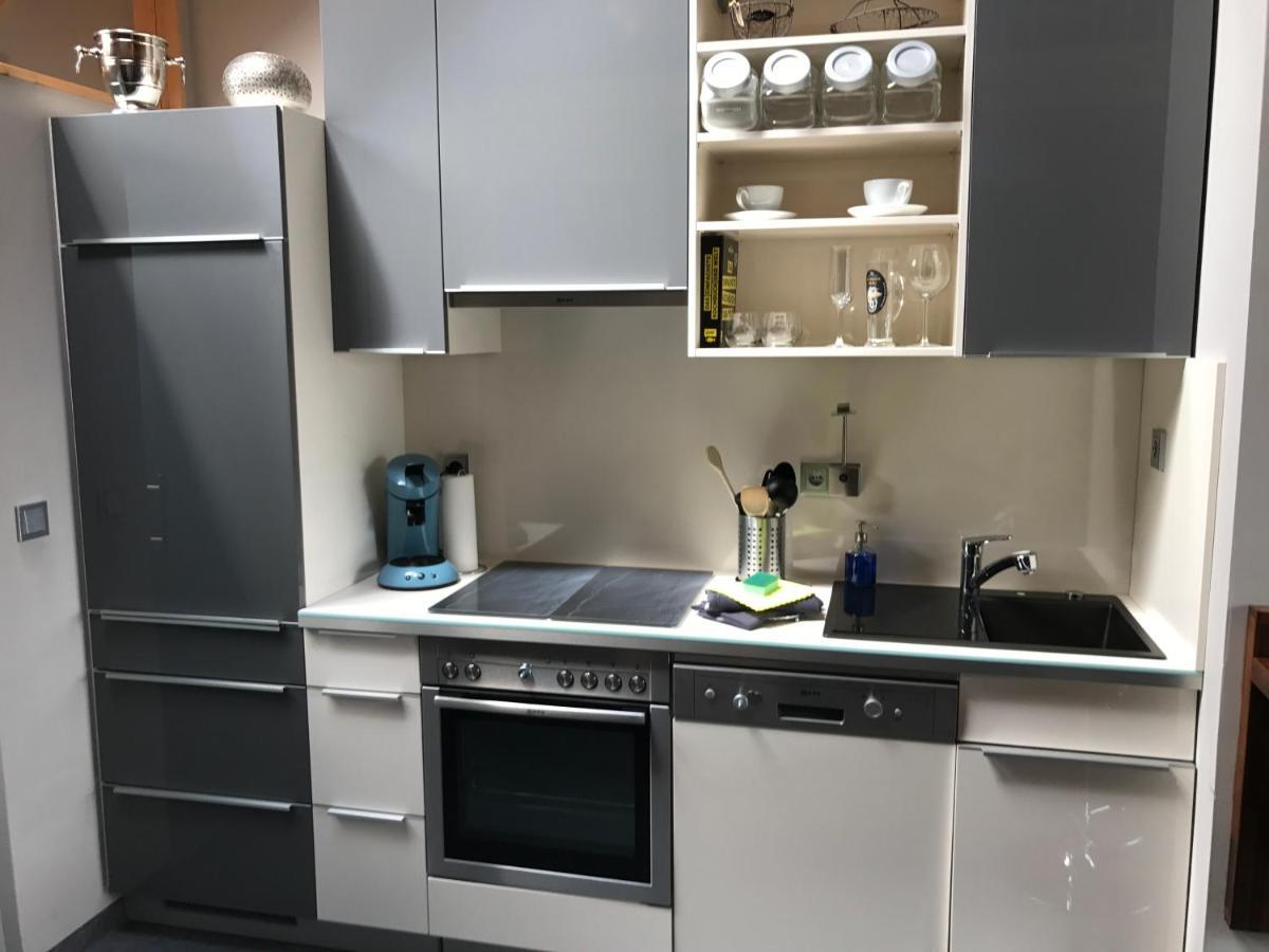 Apartment Mit Dachloggia Saarlouis Exteriör bild